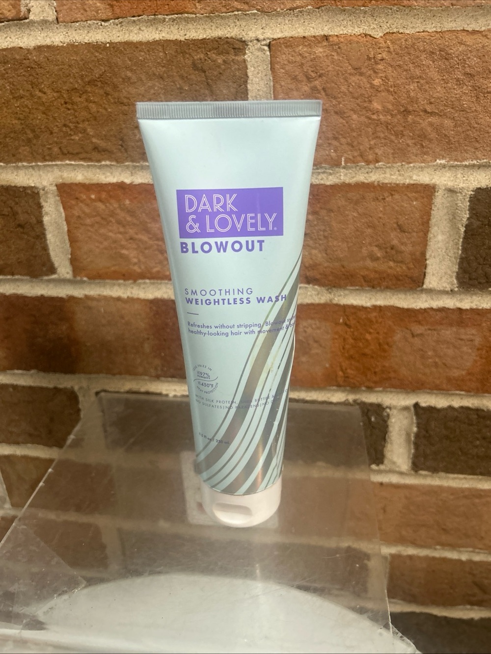 DARK & LOVELY BLOWOUT SMOOTHING WEIGHLESS WASH 8.5OZ